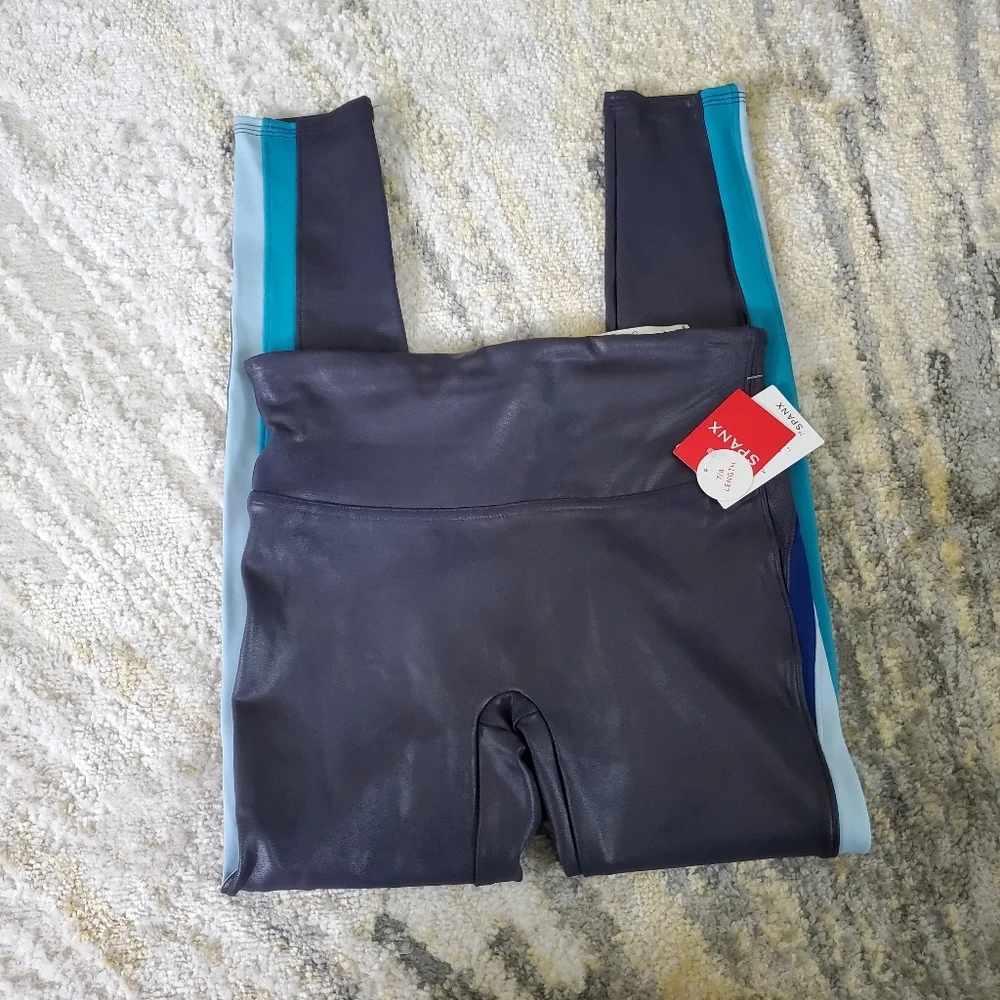 NWT SPANX Leggings